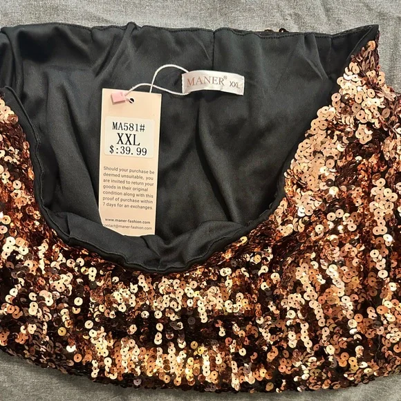 π 3X HP π Maner NWT Black and Gold Sequin Mini Skirt - Picture 3 of 7